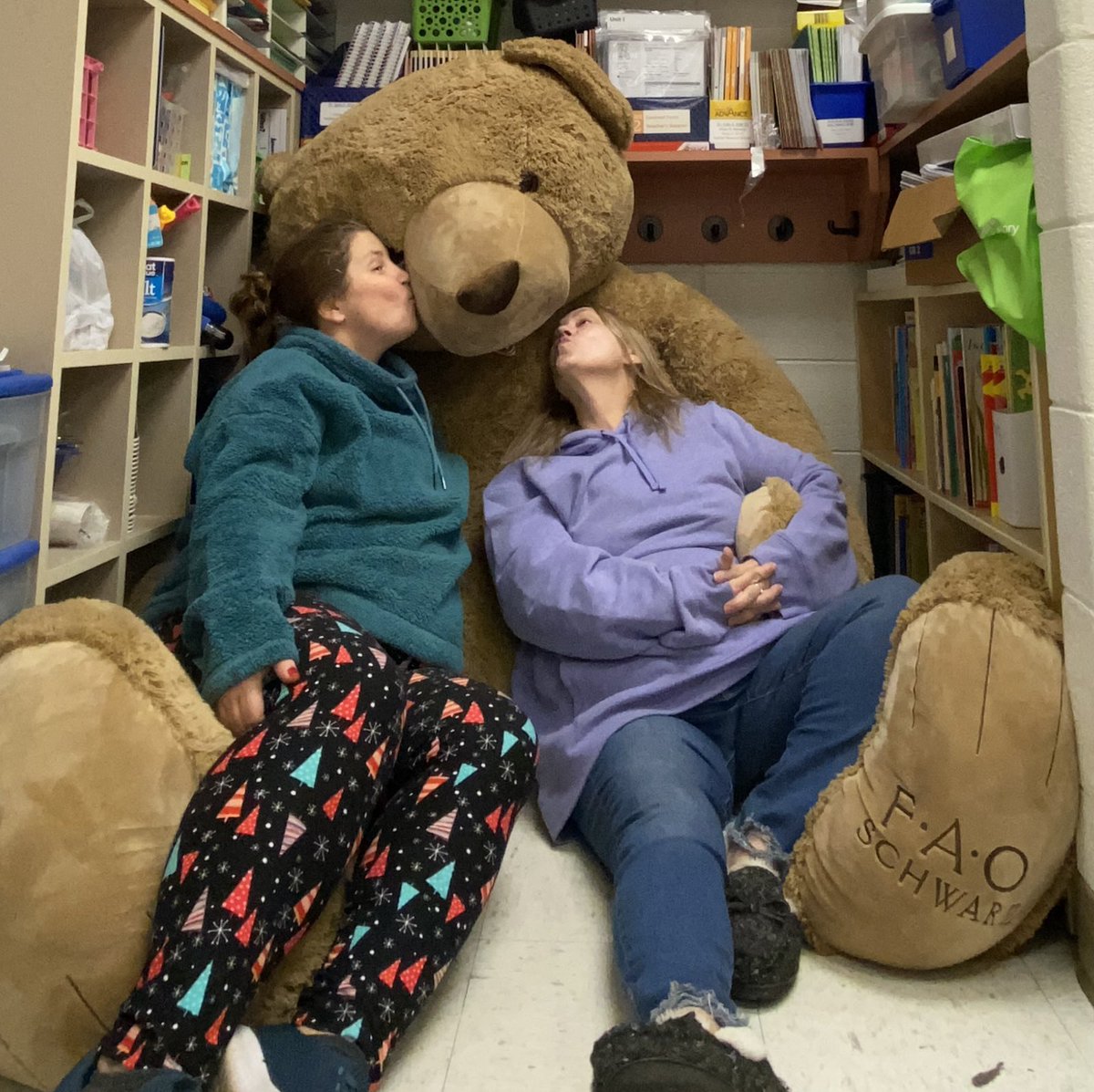 lorimeow's tweet photo. Theodore Oso made it into my classroom with the help of the fabulous Kate! 🧸 https://t.co/Z0IGoium5o