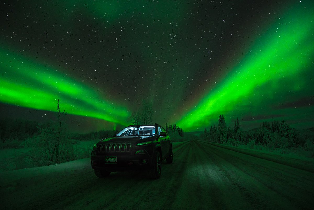 MagellanTRX's tweet photo. Happy New Year's day. Let's make this year great!
 
#NYE #happynewyear #newyear #newyearsday #4WD #TRX7 #TRX7CS #offroadGPS #NYE2023 #bye2022 #hello2023 https://t.co/2N4JBsL8Z8