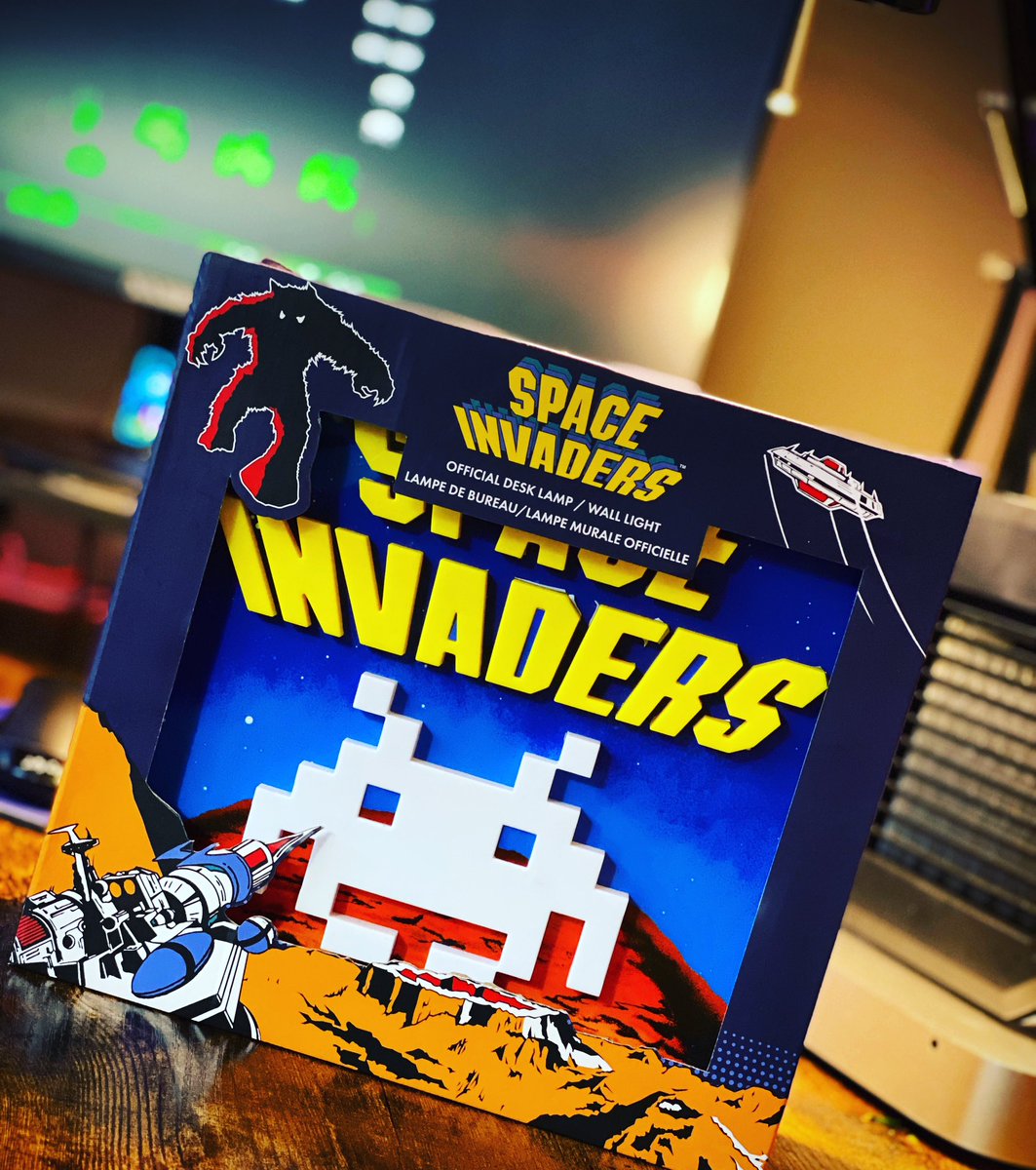 YorkshireTechy's tweet photo. So my #wife saw this in the #januarysales and got it for me! #BestWife #Iwin!
#spaceinvaders #retroarcade #retrogaming #waytoamansheart #luckyman https://t.co/M1QKXSSKji