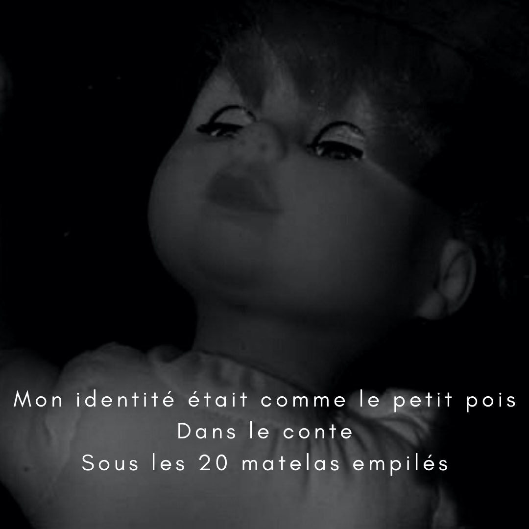 Howly_Smith's tweet photo. #poesie #poésie #poesiecontemporaine #poésiecontemporaine #poésieurbaine #cutup #poésiebeat #blackandwhitephotography #olympusomd #OLYMPUS https://t.co/v7AU7JR1lX