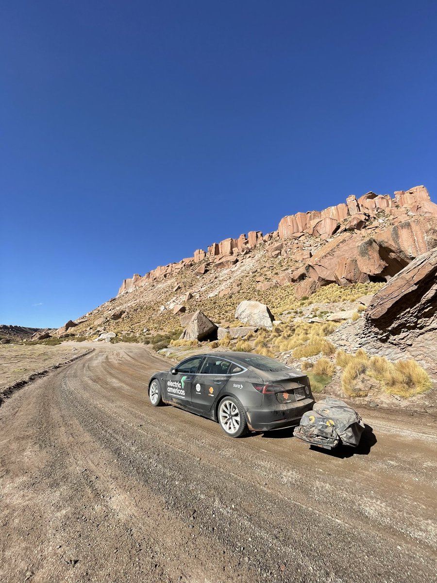 Electr_Americas's tweet photo. @Tesla We drove two Teslas from Alaska to Patagonia, is that wild enough? Happy new year, from Ushuaia! https://t.co/MHx8qhMger
