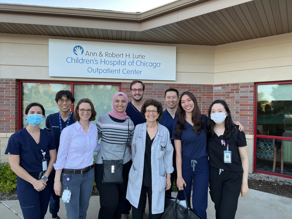 monaelkalioby's tweet photo. Looking back to 2022❤
A rich experience to be a 2022 #IPC #fellow.
A fascinating journey of mentorship, learning, #psoriasis care, pediatric dermatology, networking with great psoriasis experts &amp; co-fellows from all over the world.
Thank you @IpcPs &amp; mentor Professor Amy Paller. https://t.co/dScxKF8bi9