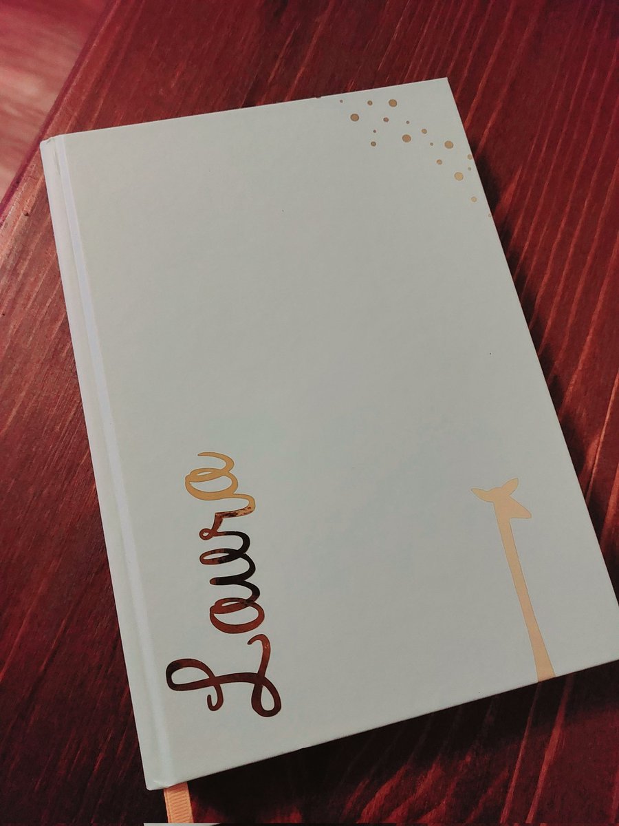 LauraA3103's tweet photo. This beauty has sat unused for the whole of 2022! It's time to crack the pens out and get back to #journalingteacher 📔🖍 https://t.co/D3Cu7mQ3By