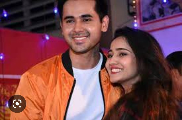 Wish you all Happy New Year 2023 🙂🙂
#YehUnDinoKiBatHay 
#Samina 
#Asdeep