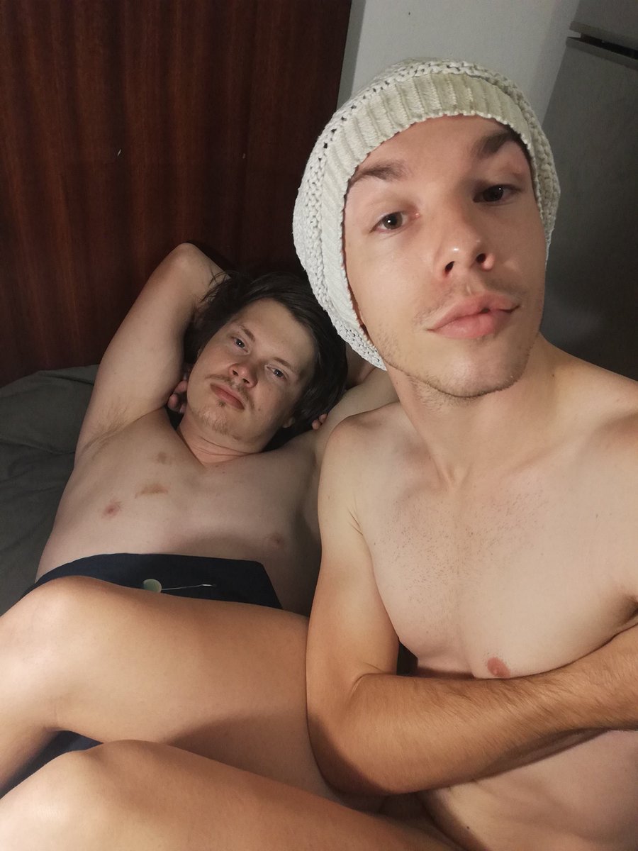 Gypsyboibaby's tweet photo. Seasons greetings #BoysLove #gay #nsfwtwt #hot #loveislove #onlyfans https://t.co/3SE5BOJKb7