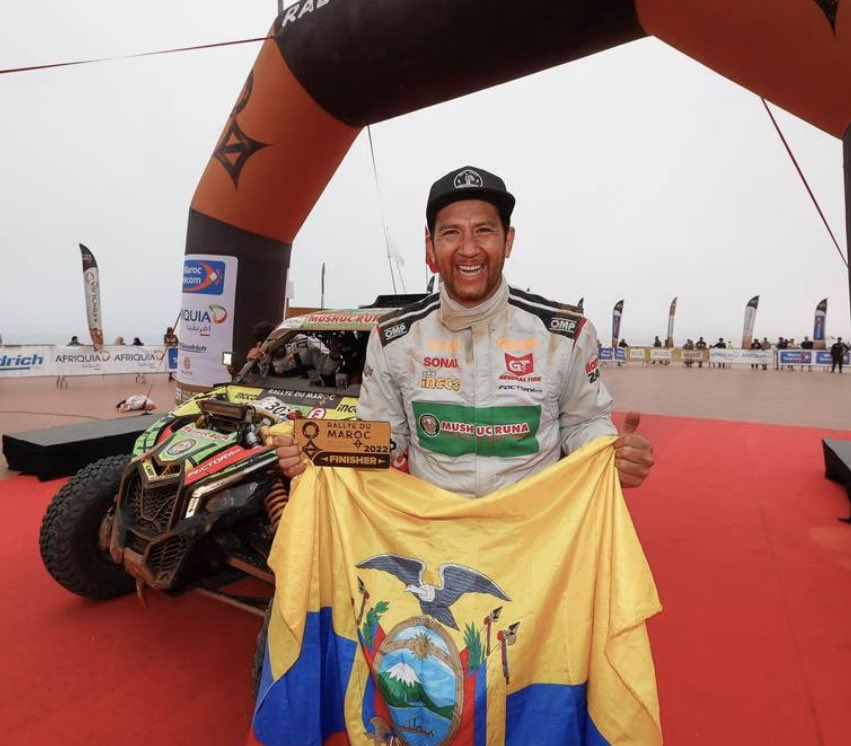 Andresito__'s tweet photo. El #ecuatoriano Sebastián Guayasamin termina la primera etapa del #Dakar2023 con 04h 42’ 21” obteniendo el puesto #18 en la clasificación general del #Dakar en su categoría SSV - T4 https://t.co/Dipr2GWNvY