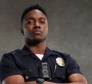 casi_gignac's tweet photo. #CountdownToTheRookie Day 24 - something that surprised you on the show that you really loved -

I wasn’t sure what to think of Aaron at first with his background but he has become more interesting and fun to watch. He fits in well with the cast. https://t.co/EsRcqM5VOt