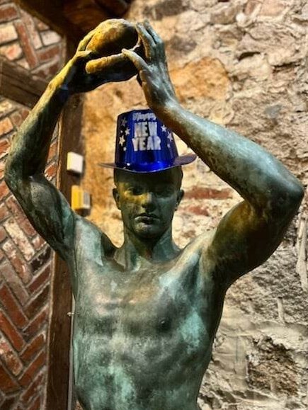 MuseumCastle's tweet photo. Wishing you all a healthy and happy New Year! https://t.co/Aslpo1TSLr