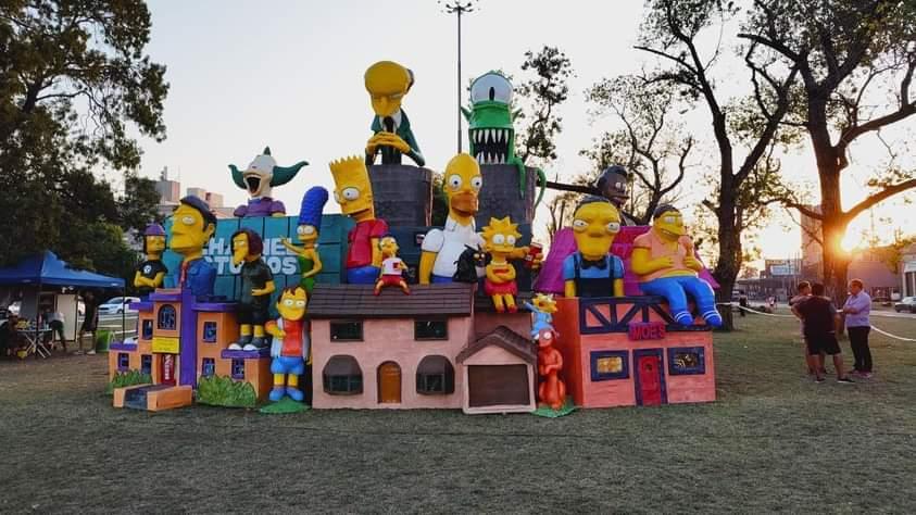 MunecosLaPlata's tweet photo. #MuñecosLaPlata Los ganadores del premio por votación de @LaPlataMLP son:  

🏆1er Puesto: "Los Simpson" 25 y 32
🏆2do Puesto: "Vida y Magia" 131 y 39
🏆3er Puesto: "Ratatouille" 10 y 32
🏆4to Puesto: "Dibu Martínez" 10 y 40 https://t.co/Lm0YuRQTql