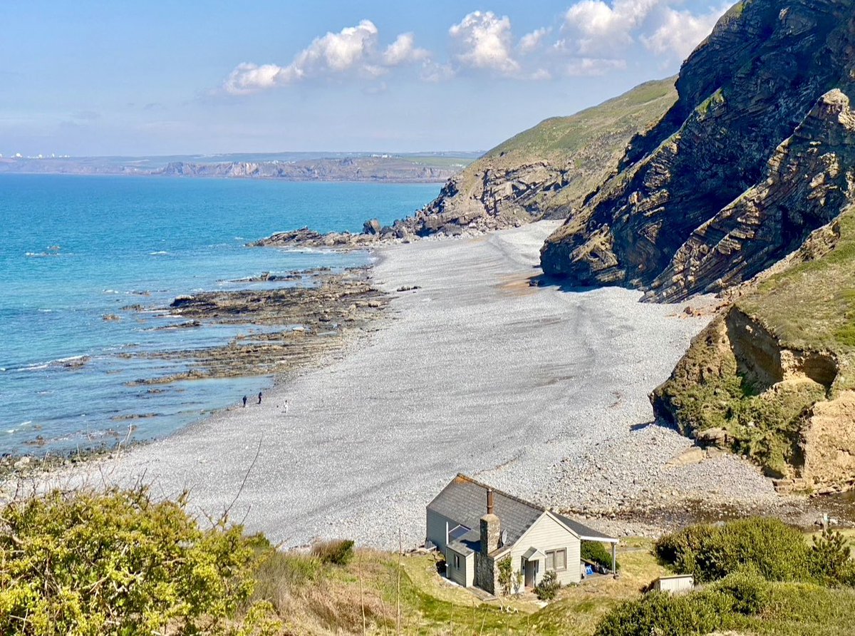 #MillookHaven in North Cornwall was used as a film location for the opening scenes of the new #Netflix series Mammals starring #JamesCordon and #TomJones. 

Download a free #touristmap of the area at freemapsofcornwall.co.uk 

 #Cornwall #freemap #touristmap #vacation #travel