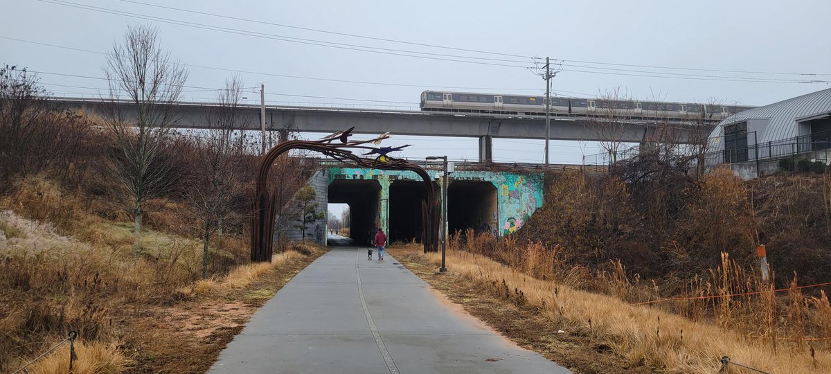 PittsburghYards's tweet photo. This morning, we are off to a foggy start to the #newyear in #npuv! Just 2 miles of statute visibility at @atlairport. We are ready to get 2023 off to a healthy start on the #southsidetrail starting at #pittsburghyards. #pittsburgh @atlantabeltline https://t.co/scQfW3PDJ1