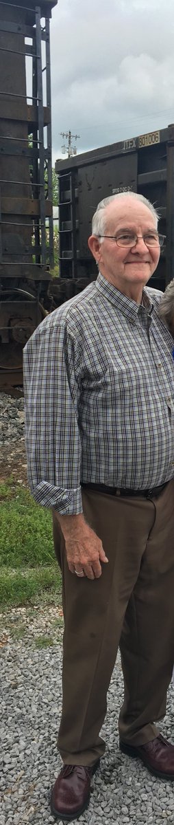 Dr. Chuck Yeager tweet media