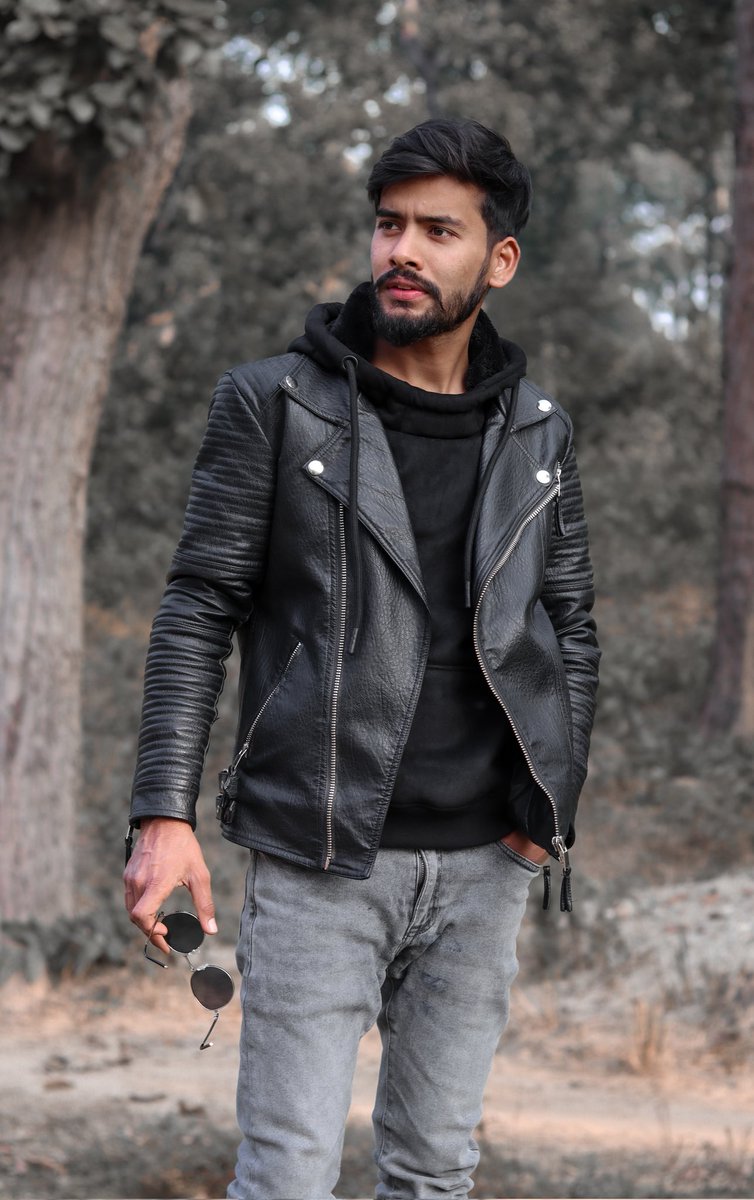 माया गर्ने मनहरुमा समर्पित ।😍