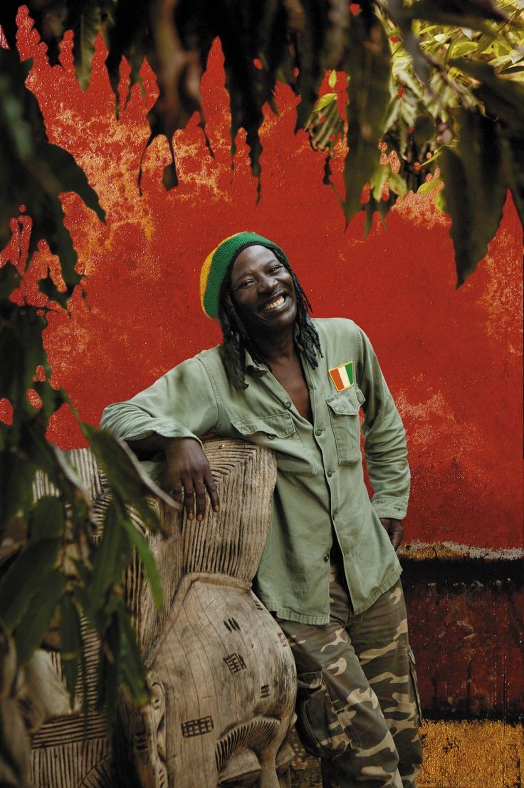 Happy birthday to Alpha Blondy! 