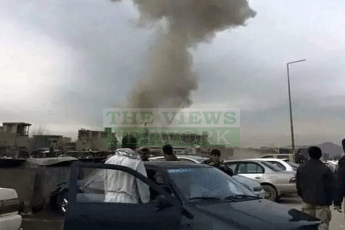 TheViewsNetwork's tweet photo. افغان دارالحکومت کابل کے نواح میں واقع ملٹری ائیرپورٹ کے قریب زوردار دھماکہ ہوا ہے۔ غیر ملکی میڈیا رپورٹس کے مطابق دھماکہ صبح 8 بجے ہوا..👇
https://t.co/LYIdmQJS20
#InternationalNews
#1stJan2023
#Kabul
#MiltryAirporat
#Theexplosion
#TVN
#TVNUrdu
#TVNWorld
#TheViewsNetwork https://t.co/cKqaWiQwPA