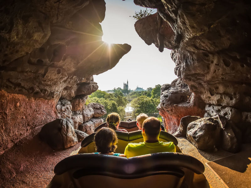 disneyglimpses's tweet photo. 3 weeks from today, guests at Walt Disney World will ride Splash Mountain for the last time. These are words I never thought I would type, it still doesn't feel real.

I wish WDI the best of luck in creating Tiana's Bayou Adventure; and for everyone's sake, I hope they succeed. https://t.co/CjKFyFELxW