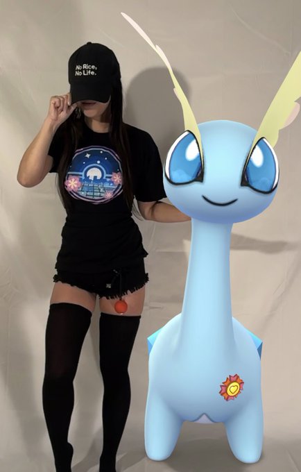 Blossoming Asian’s pics and videos