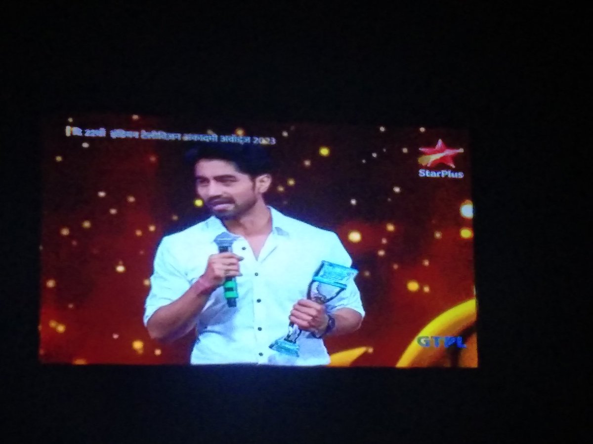 Finally tv per dekh liya 😍😍😍

#Harshadchopda #AbhimanyuBirla
#yrkkh #ItaAwards2022 @TheITA_Official