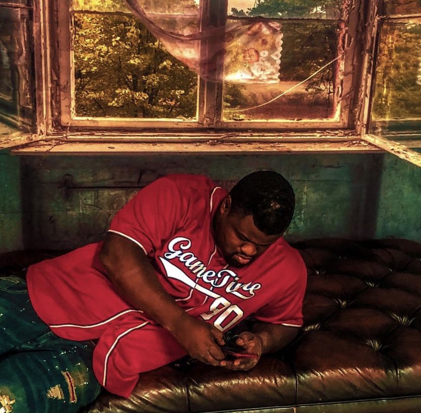 GameTimeModelz's tweet image. All that end of the year recap is cool and all, but how many of y’all still got unpaid invoices? How many projects you do and how much total you owed…. I did 140 projects and only 2 people owe me money $650 all together.. business did $100k