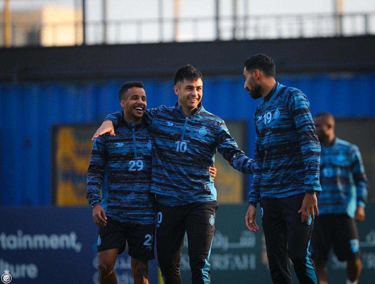 AlNassrFC_EN's tweet photo. Top of the league’s mood 😁✌️ https://t.co/7tiJgQvIkU