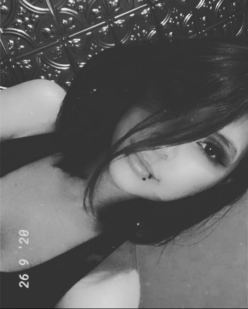 CxyAnge1's tweet photo. Where's all the good boys that wanna tribute momma or all the good girls that wanna show mommy their body dont ask dm #cumtribute #cum #cumslut #cocktribute #cockme #impregnateme #slut #whore #useme #bdsm #cumonme #cumtributes #cnc #freeuse https://t.co/uyk7lUkTSi