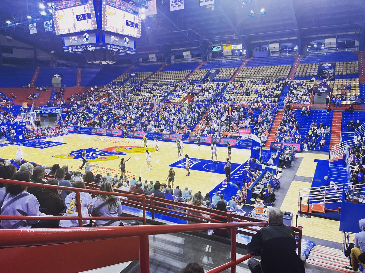 Josie Salazar tweet media