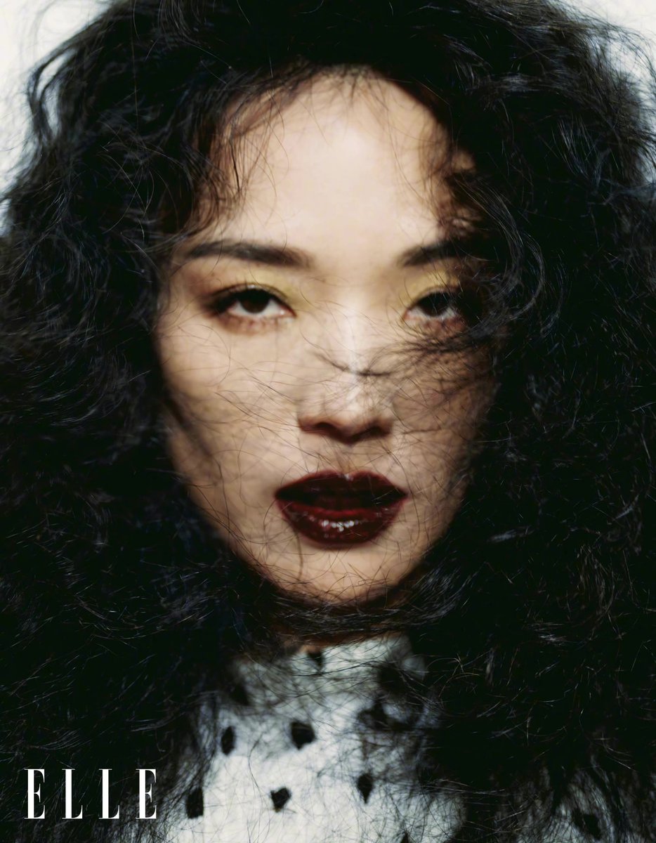 dramapotatoe's tweet photo. #ShuQi takes the cover of ELLE China - February 2023 issue 

Full spread - https://t.co/0lsO5ds1SU https://t.co/0H6iFpd5vM