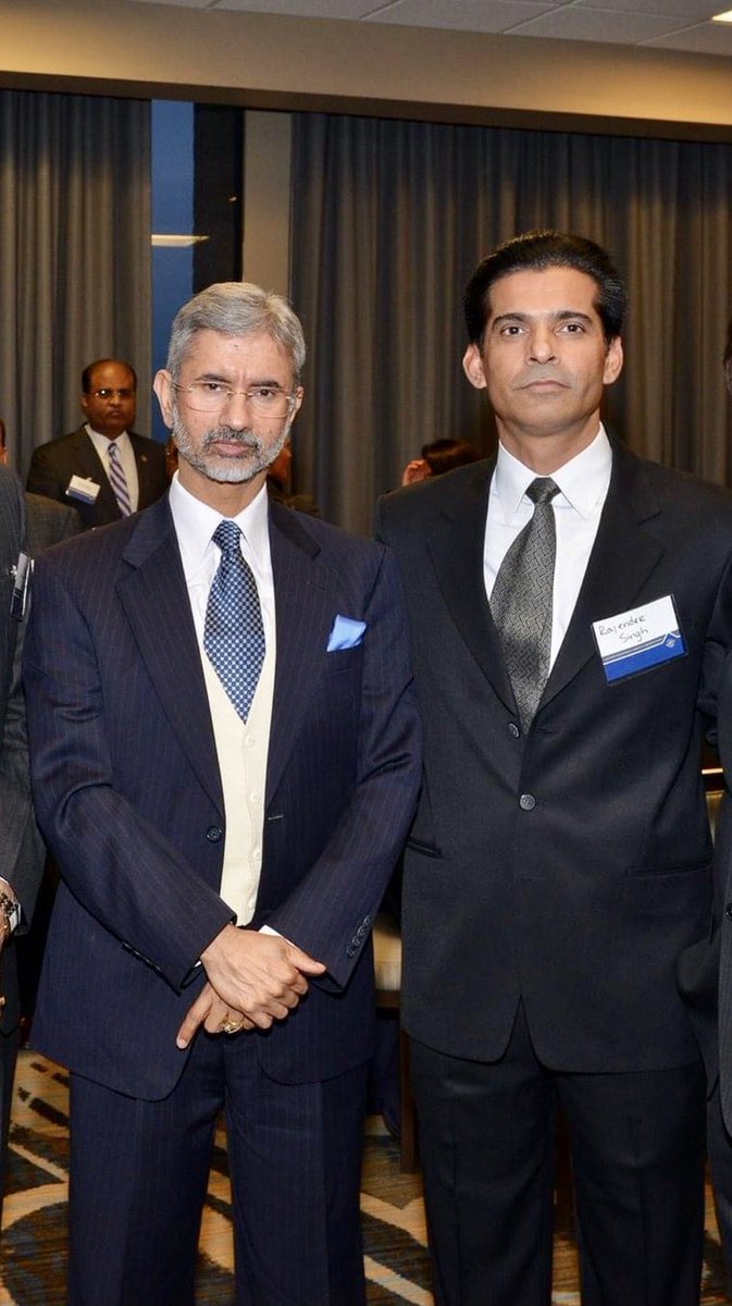 Rajenderpahl's tweet image. केन्द्रीय विदेश मंत्री @DrSJaishankar जी को जन्मदिन पर ढेरों बधाई एवं शुभकामनाएं।

"ईश्वर से आपके उत्तम स्वास्थ्य एवं दीर्घायु की कामना करता हूँ।"