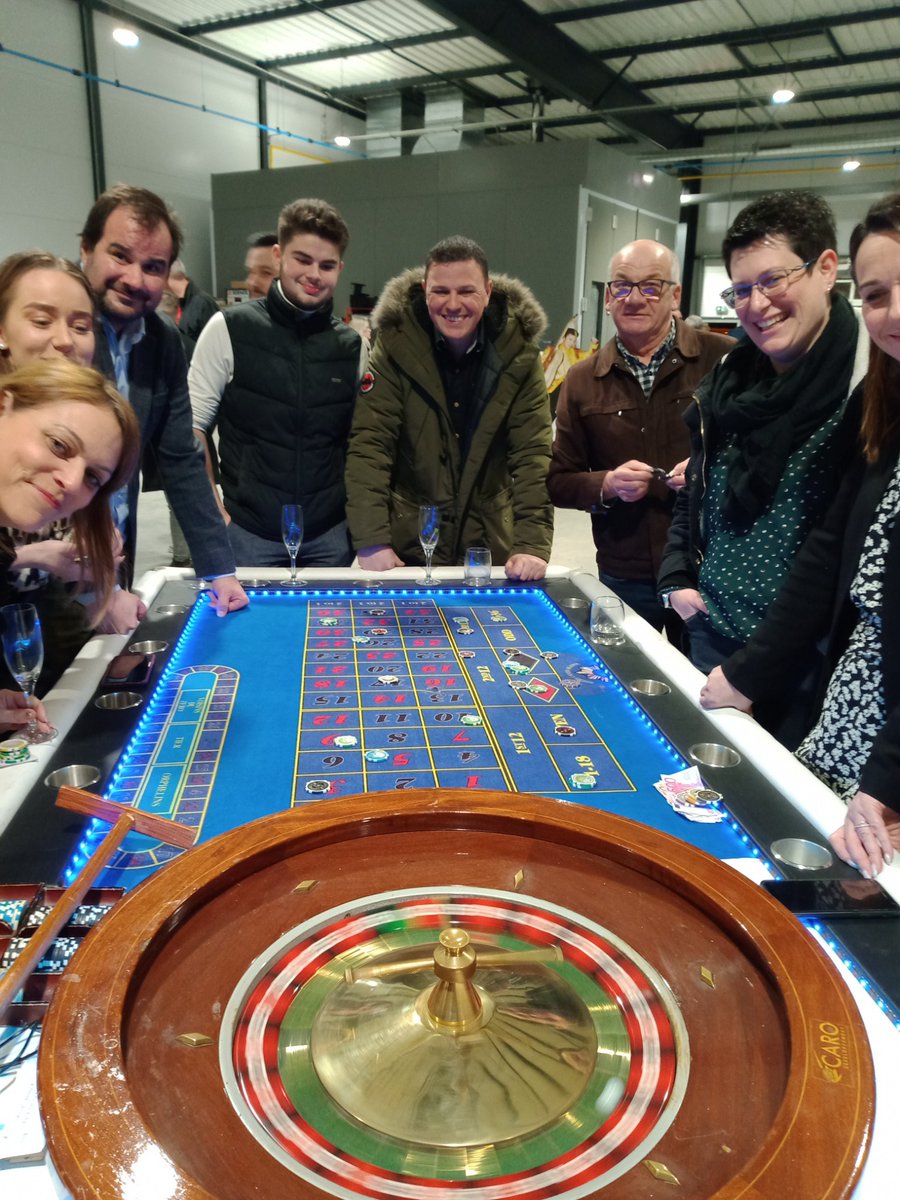 Blueouest's tweet photo. Vendredi soir à Rouen pour la société Ford, une soirée casino où il y avait une superbe ambiance. Merci à toute l'équipe présente https://t.co/30oZQsdihK