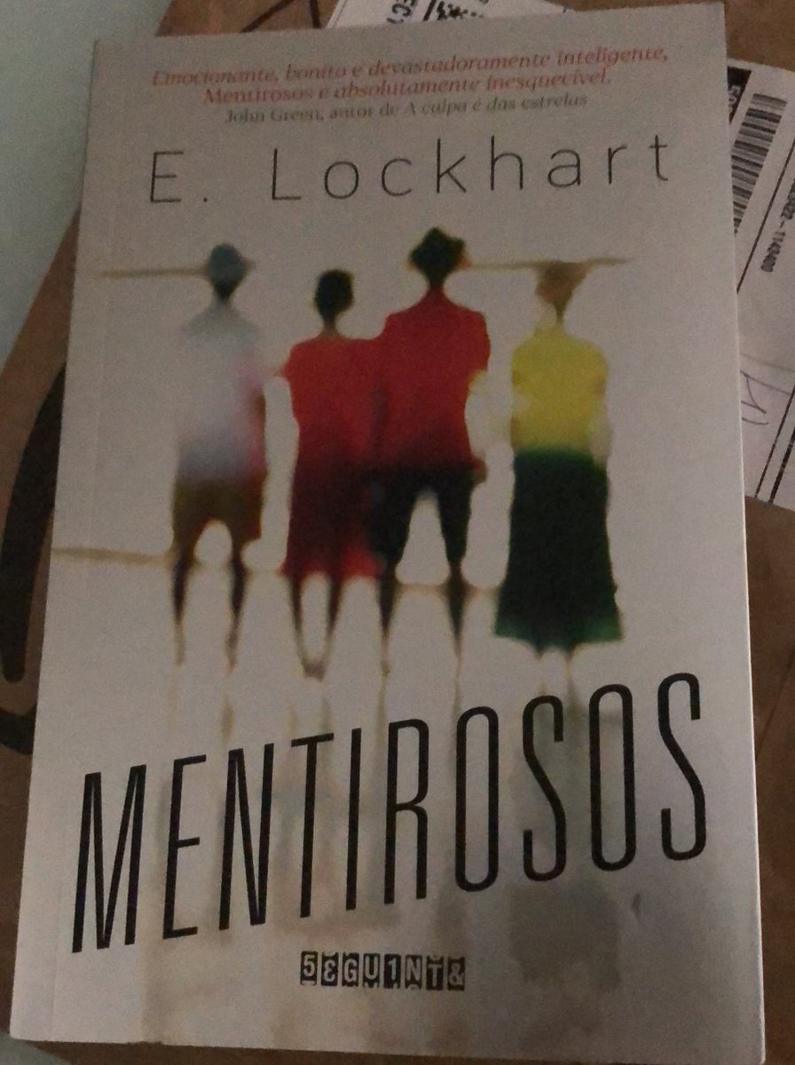 exodobar's tweet photo. E finalizandoooo. Nossa @arthhwang tirou nossa querida festeira @dkxpcy e deu pra ela este livro perfeitooooo 🎁💖💖 https://t.co/WnABpX51wL