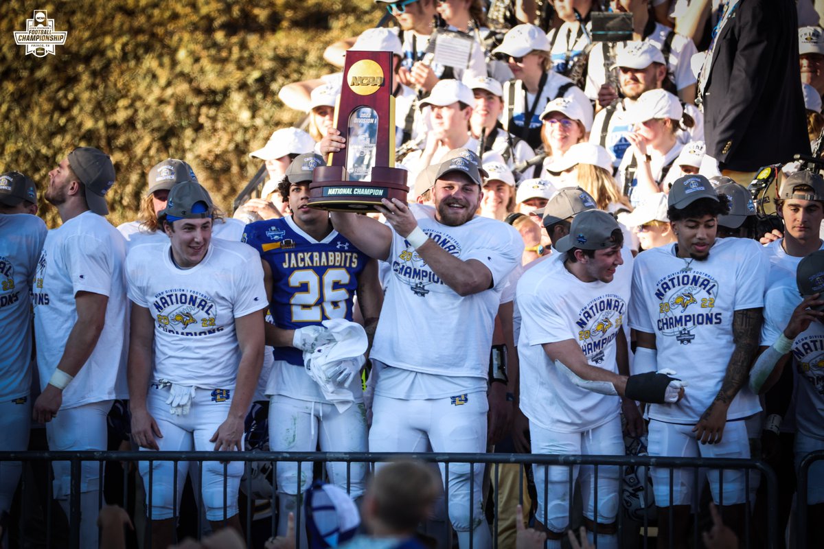 NCAA FCS Football tweet media