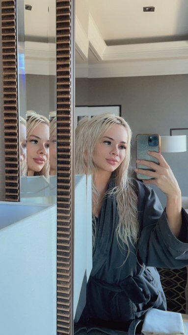 TW Pornstars - Elsa Jean. Pictures and videos from Twitter.