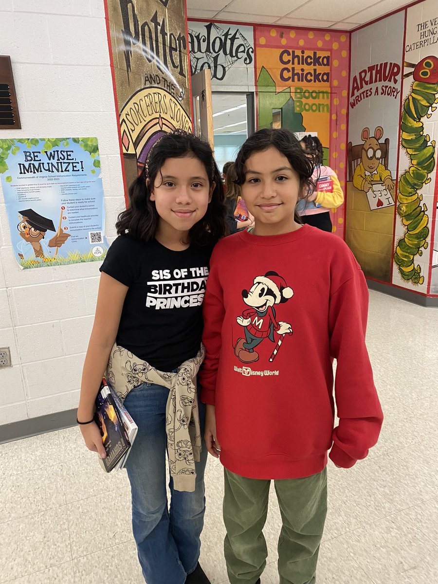 centrevillees1's tweet photo. There was nothing better than welcoming #OurCES students back after Winter Break! So many smiles &amp; so much excitement! #ItsaCESthing #CEScommunity https://t.co/wwdrkiheVt