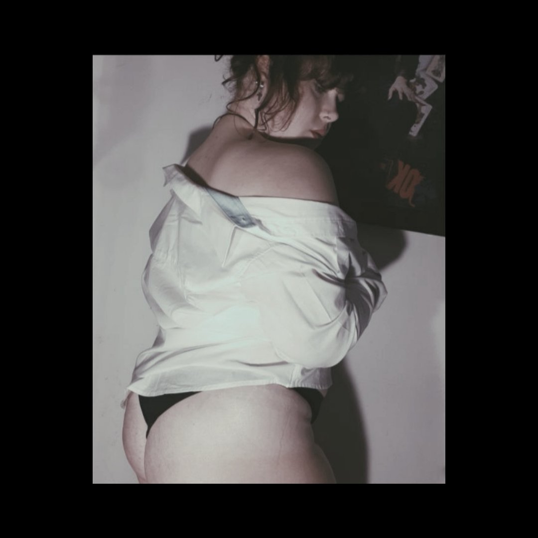 InkedReader_OF's tweet photo. ~ ♡ join my Onlyfans for custom contents, I prepare a special price for the first 10 who sub on my free OF 💙🤍

https://t.co/fXeDGCiWn7

#onlyfansbabe #onlyfanspromo #selling #sellingcontent #CurvyLady #tattooed #HotPhotos #hotpic #selling #FolloMe #joinme #boobs https://t.co/ZJHnKmu0pp