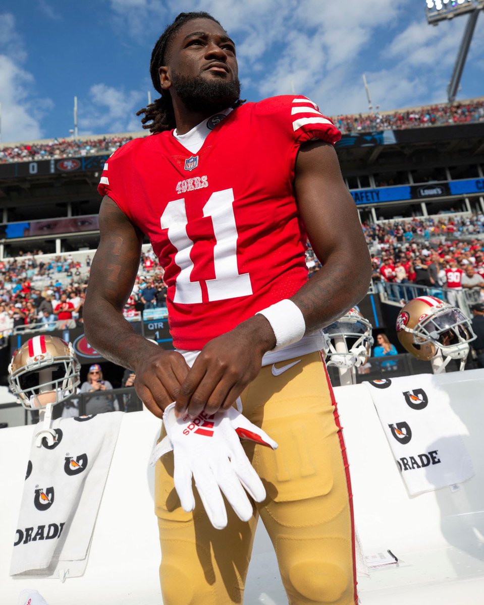 OurSf49ers's tweet photo. #49ers WR Brandon Aiyuk has officially reached 1,000 receiving yards for the first time in his career 🙌🏼 https://t.co/jFI09jJEGb