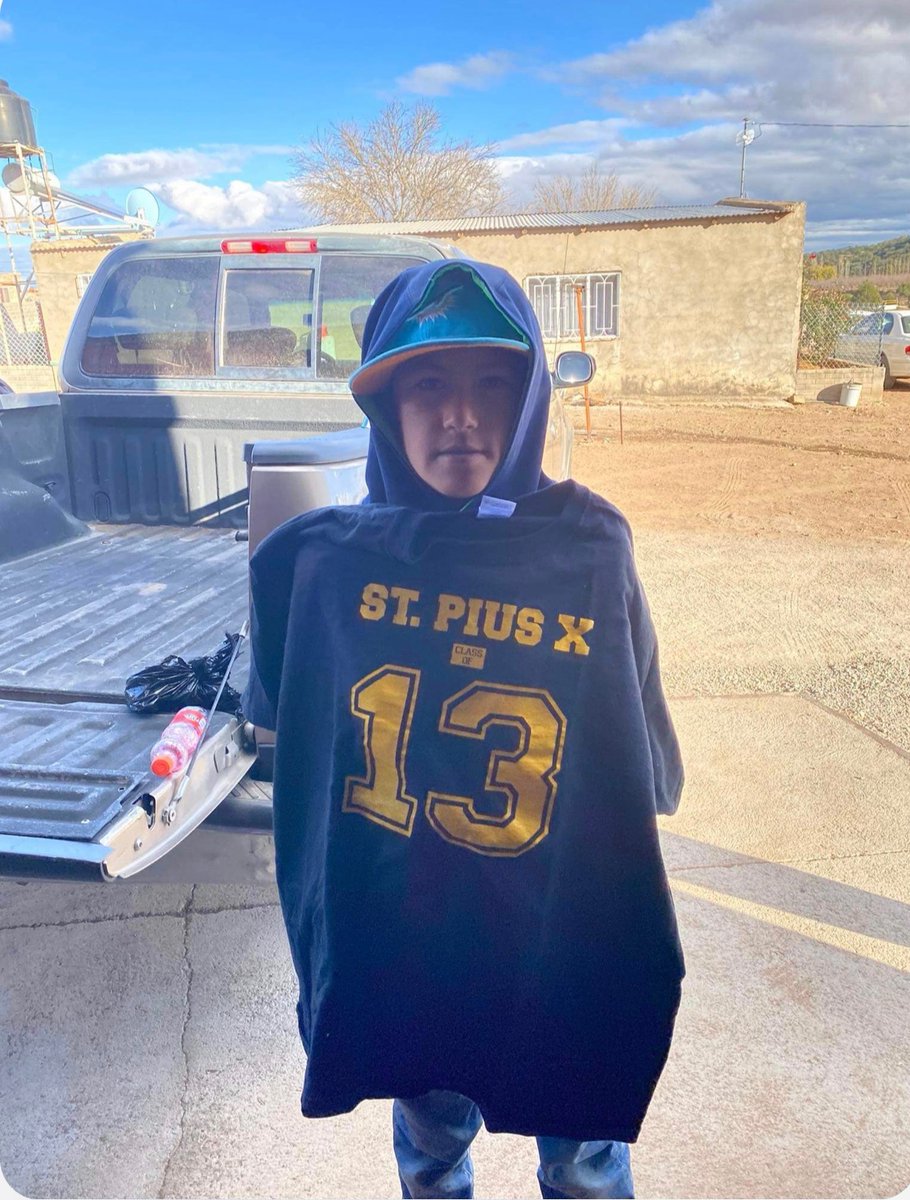 SartanX's tweet photo. On this last day of the joyful Christmas season, we’re recognizing the service work of ORCA & the generosity of the Pius community. The club collected clothes for the town of Alamos de Cerro Prieto, Chihuahua. Everyone was so thankful for the donations! #SPXService #SartanService https://t.co/ffAwbNIaPi