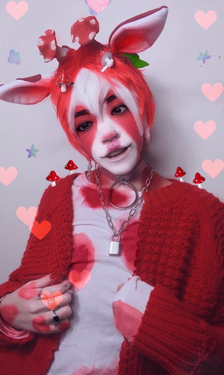 DecklynnM00's tweet photo. Mushroom cow 🍄❤️🐄 #Decklynnmoo #decklynnkastle #decklynncastle #redcow #cows #anime #emo #alternative #punk #goth #Eboy #creativecowlooks #cowboys #alterantive #clown #horror #creepycute #mushroomcowcosplay #mushroomcow https://t.co/U6Qdq1D3jk