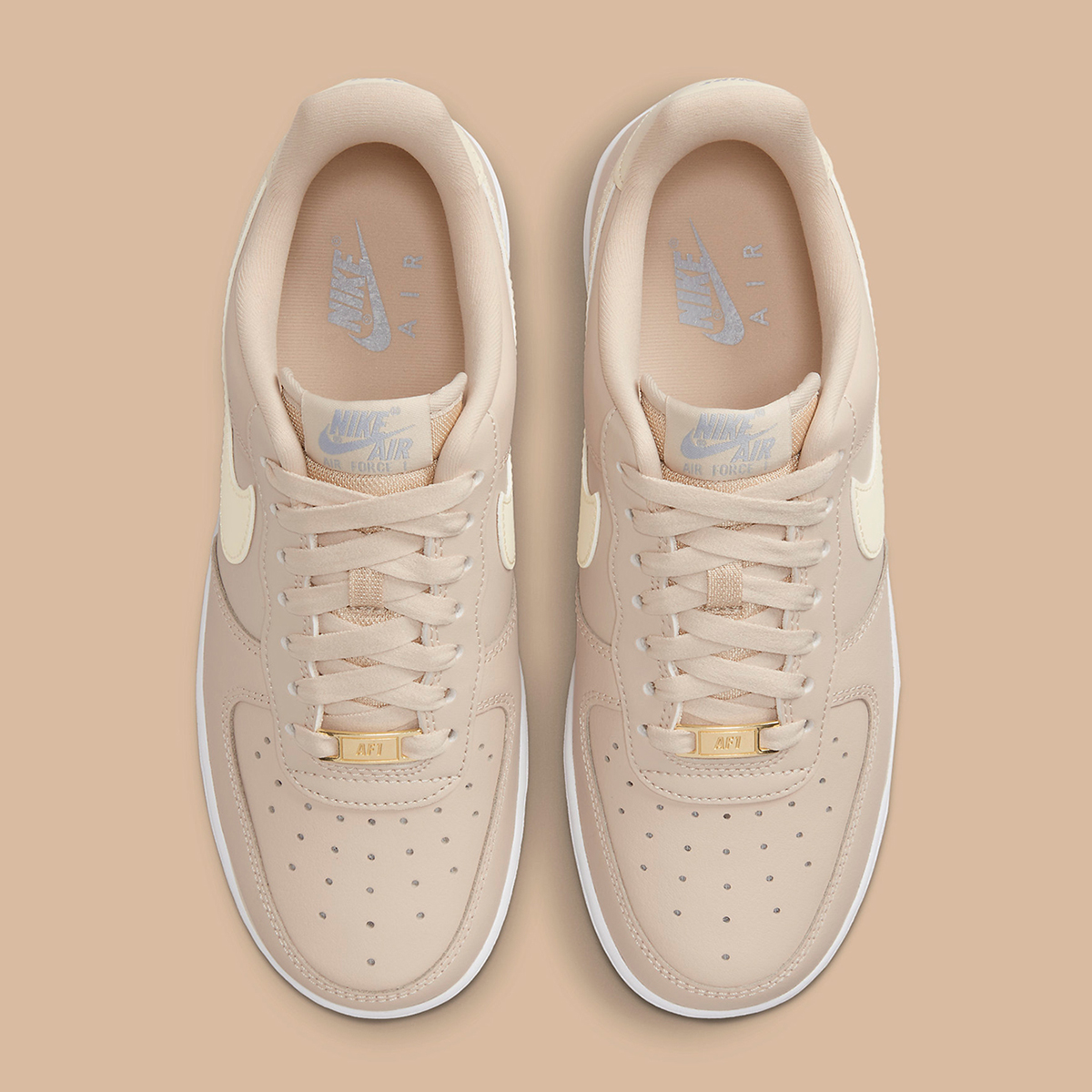 houseofheat's tweet photo. Nike Air Force 1 Low “Sanddrift” is Coming Soon

SEE MORE: https://t.co/eSinKQnbxJ https://t.co/Hcu7NjjW1O