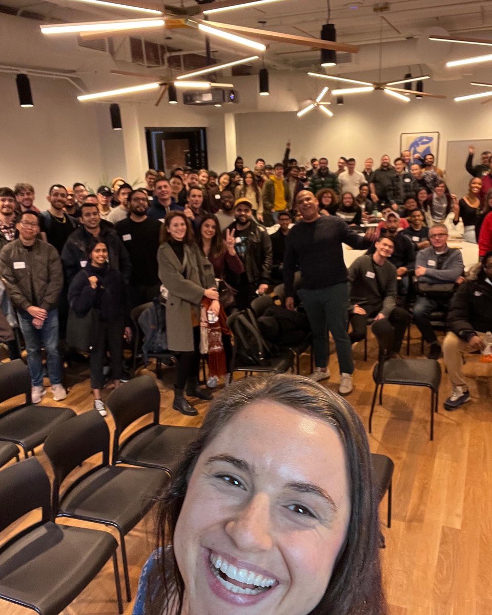 First @nyccodecoffee of 2023, and what a turnout! 

We had 138 people 🎉

Every single participant makes the meetup more special, and the more we all help one another, the further we all get 💙