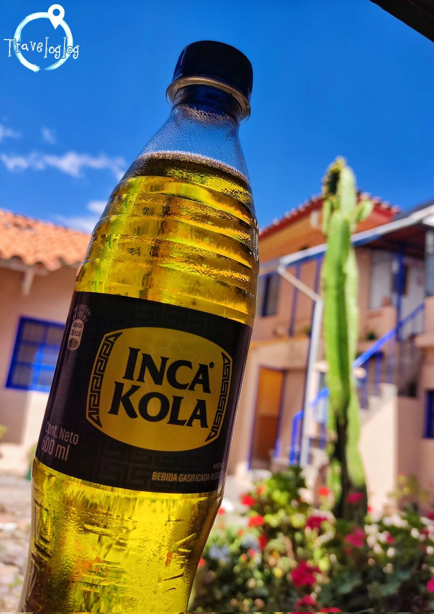 の風景🇵🇪 インカコーラ ペルーの国民的ジュース🧃 コカ・コーラを抑え、国内の飲料シェア1位のジュースです🎖 マジで女の子から老夫婦まで、ペルー人はみんな飲んでました🤣 コカコーラより、炭酸弱めで甘さ強めって感じ。日本人にはちょっと甘すぎかも😂