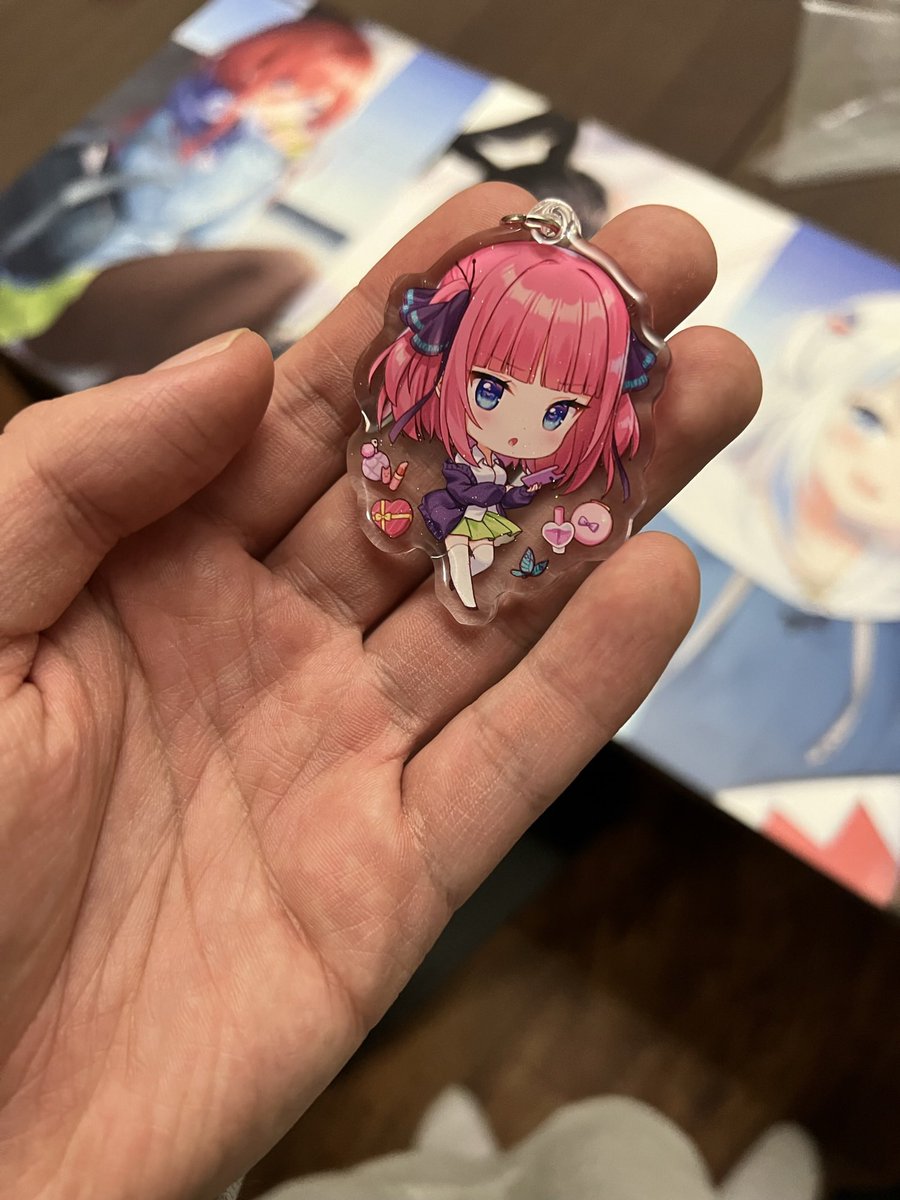 KnuckleCuts's tweet photo. @booniecake Omg I forgot about Nino 😵‍💫 https://t.co/4KV8YxccVy