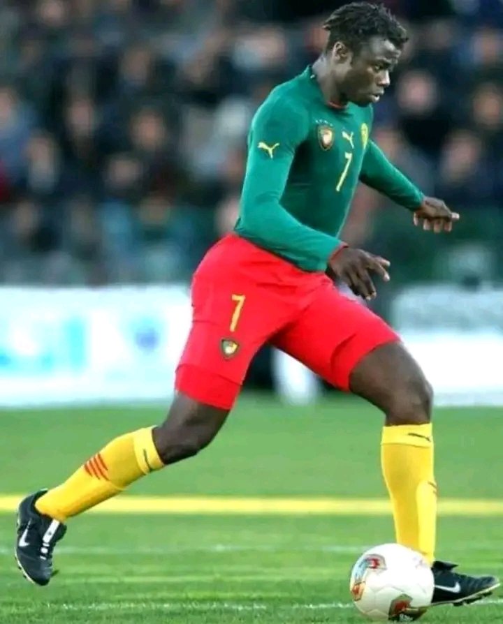 Samueletoo978's tweet photo. Tu es parti trop tôt 😭😭😭😭😭🙏 https://t.co/slS98CnAAf