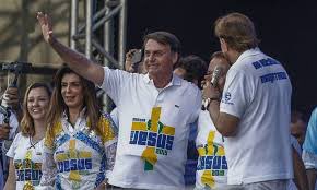 antonioccosta_'s tweet photo. Sabíamos que chegaríamos nesse ponto. Que dia humilhante para aqueles que não tiveram peito de denunciar a aliança da igreja com a extrema-direita brasileira. https://t.co/fL1OQQ1zdR