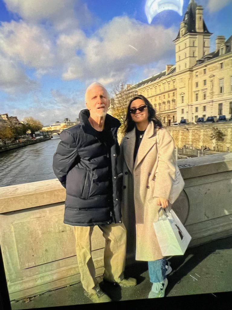 #SPDMissing - SPD needs your help to locate Joshua Reichert, 72, who was last seen wearing the coat in the picture and blue jeans.  He was last seen walking west in Congress Ln from the Common restaurant.  Joshua is not from the Savannah area.  If you see him please call 911.