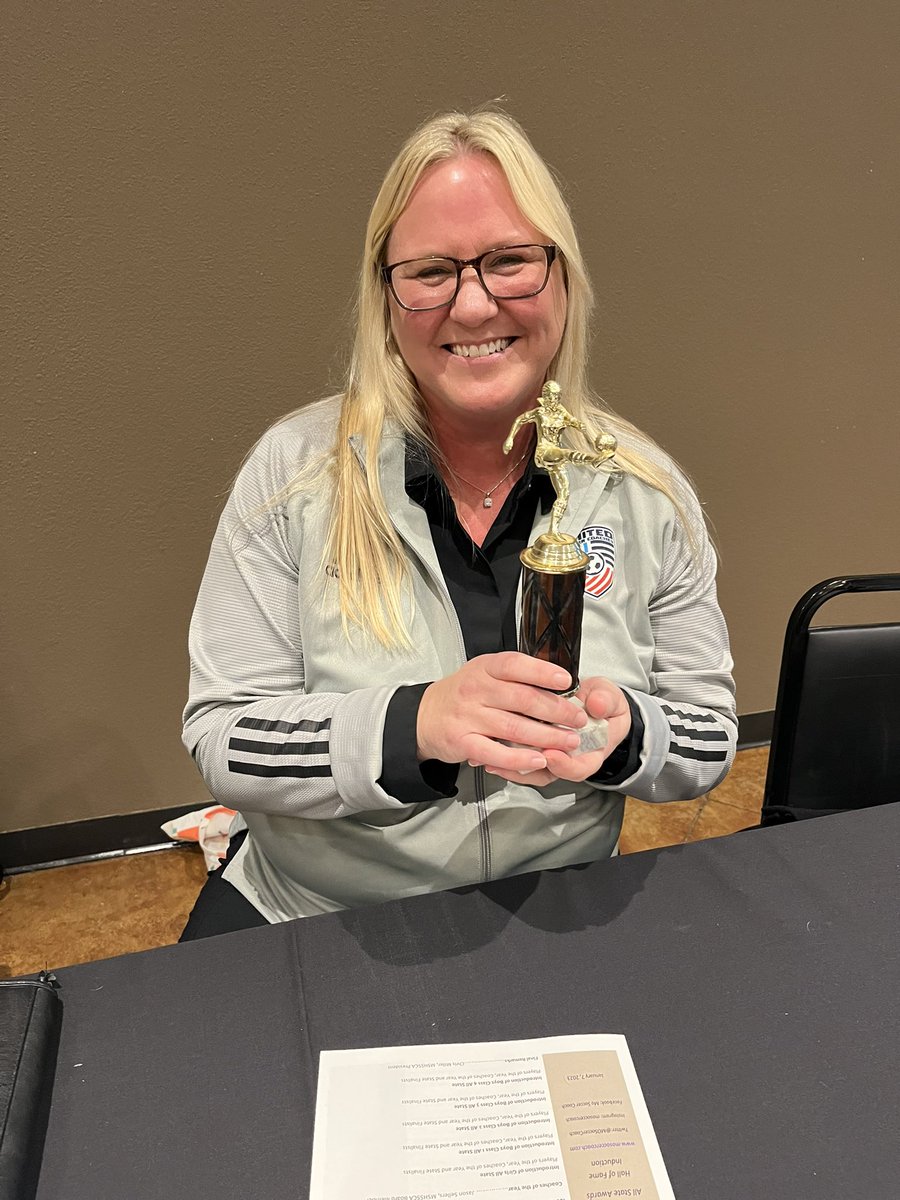 MOSoccerCoach's tweet photo. Finally, a big thanks to @UnitedCoaches High School Programs Director Lee Jarrell as our guest speaker! https://t.co/BU96fD9zxd