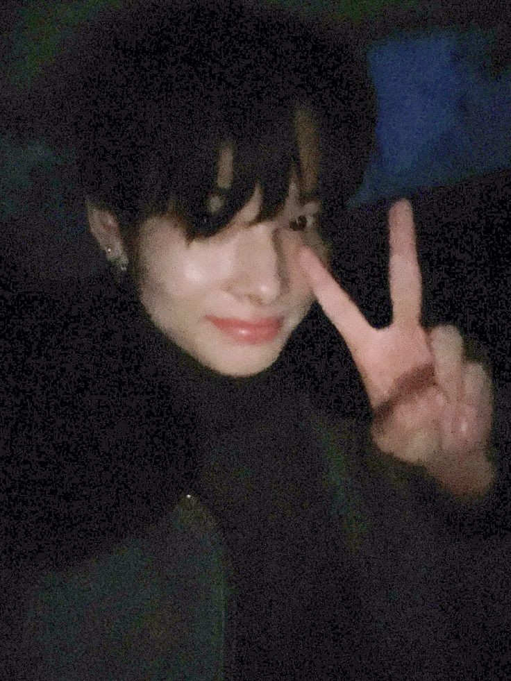 ddaheelv's tweet photo. You know, I hype you boy 📞

#ENSD #ENGENESelcaDay #NI_KI https://t.co/yeHxlpJXg1