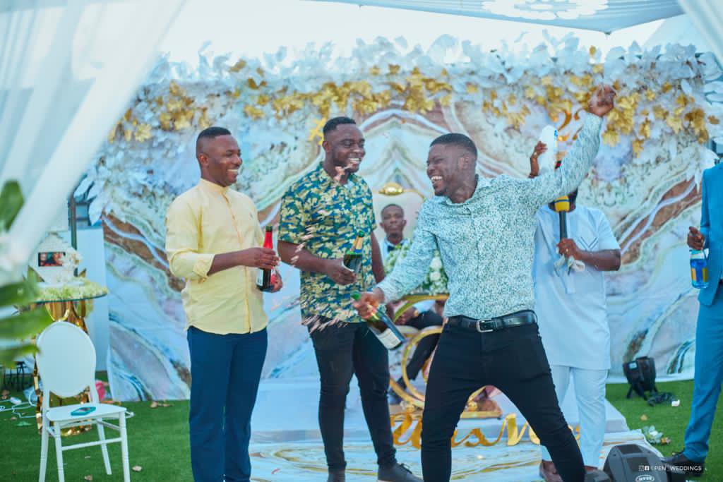 NectarinhoC5's tweet image. Happy New Year Everyone, we smiling till the end of the year again 🙏🏾 #WBDN