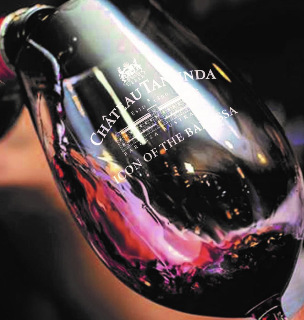 Three of our Shiraz won a medal at the Global Syrah Masters, our Grand Barossa Shiraz 2020 and 50 Year Old Vine Shiraz 2019 both got a gold medal. Our 100 Year Old Vine Shiraz 2019 was awarded a Master medal for the 3rd year in a row. Now it has made to the TOP 22 SHIRAZ OF 2022!