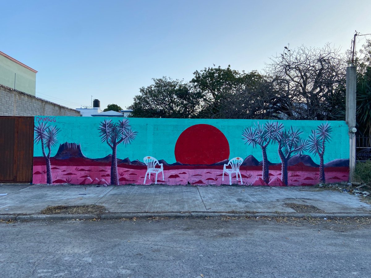 rgonzalez_b's tweet photo. Mural que pinto@Mi hija Danny , en Cd . Victoria , en la calle 12 y Oaxaca 🤗😍 https://t.co/ijN9kkRO2N