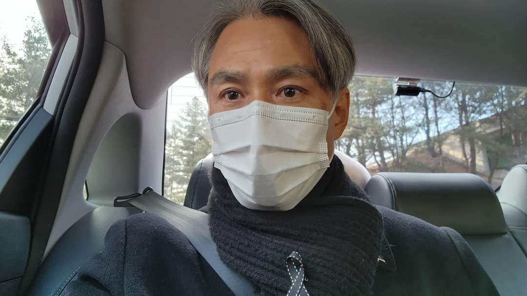 <사랑하고 존경하는여러분,  좋은 한 주 힘찬 월요일 시작하시기 바랍니다>

저는 문재인 전 대통령 사저 평산마을 완전한 평화•평온 위한 막바지 '악당소탕작전' 32주 - 2일차 월요일 일정을 양산경찰서 고소인조사로 시작합니다.

#오직평산마을주민위해 #법과원칙대로 #평산마을지킴이